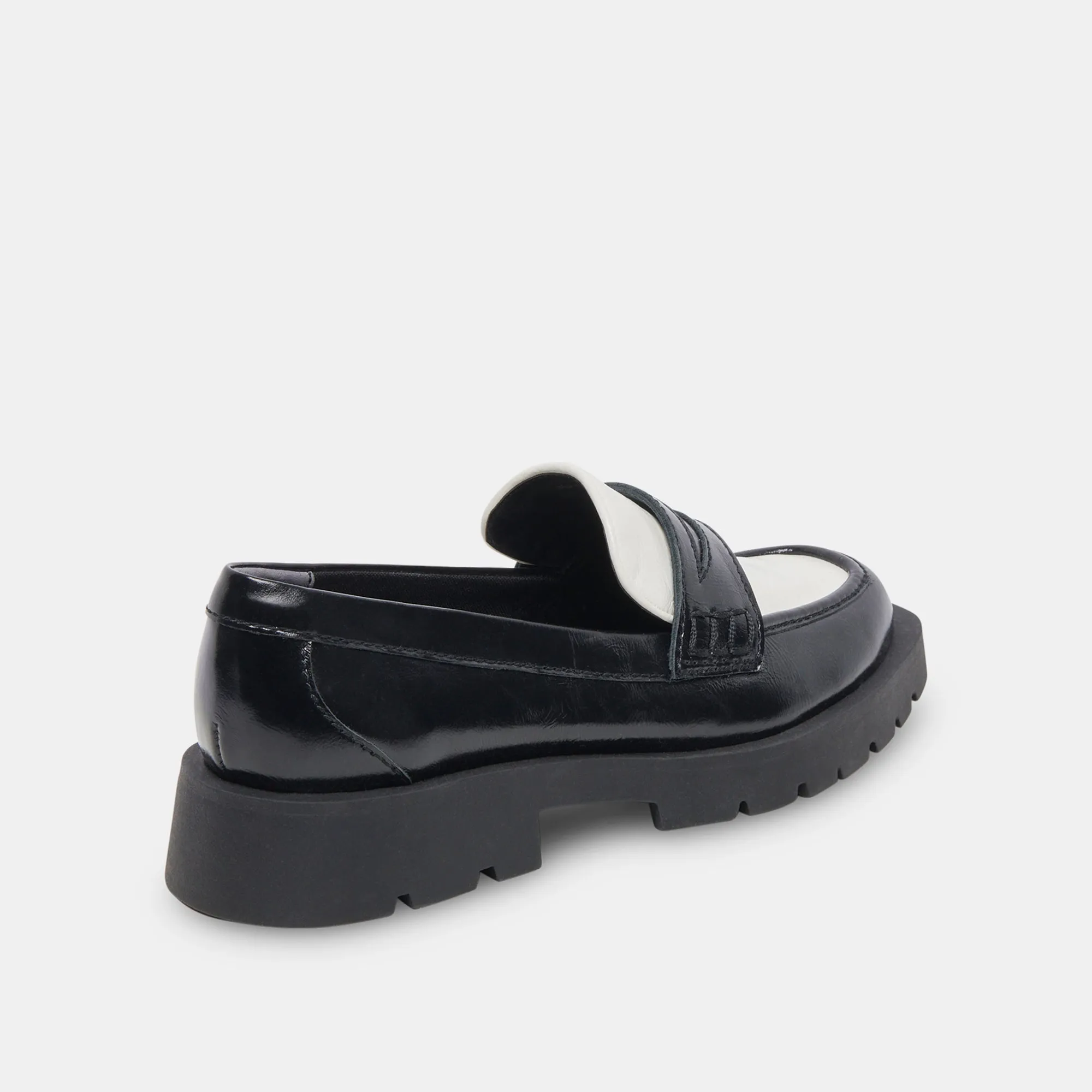 ELIAS FLATS BLACK WHITE CRINKLE PATENT - re:vita