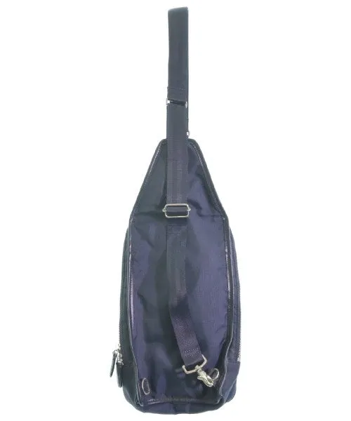 NEWYORKER Shoulder bags
