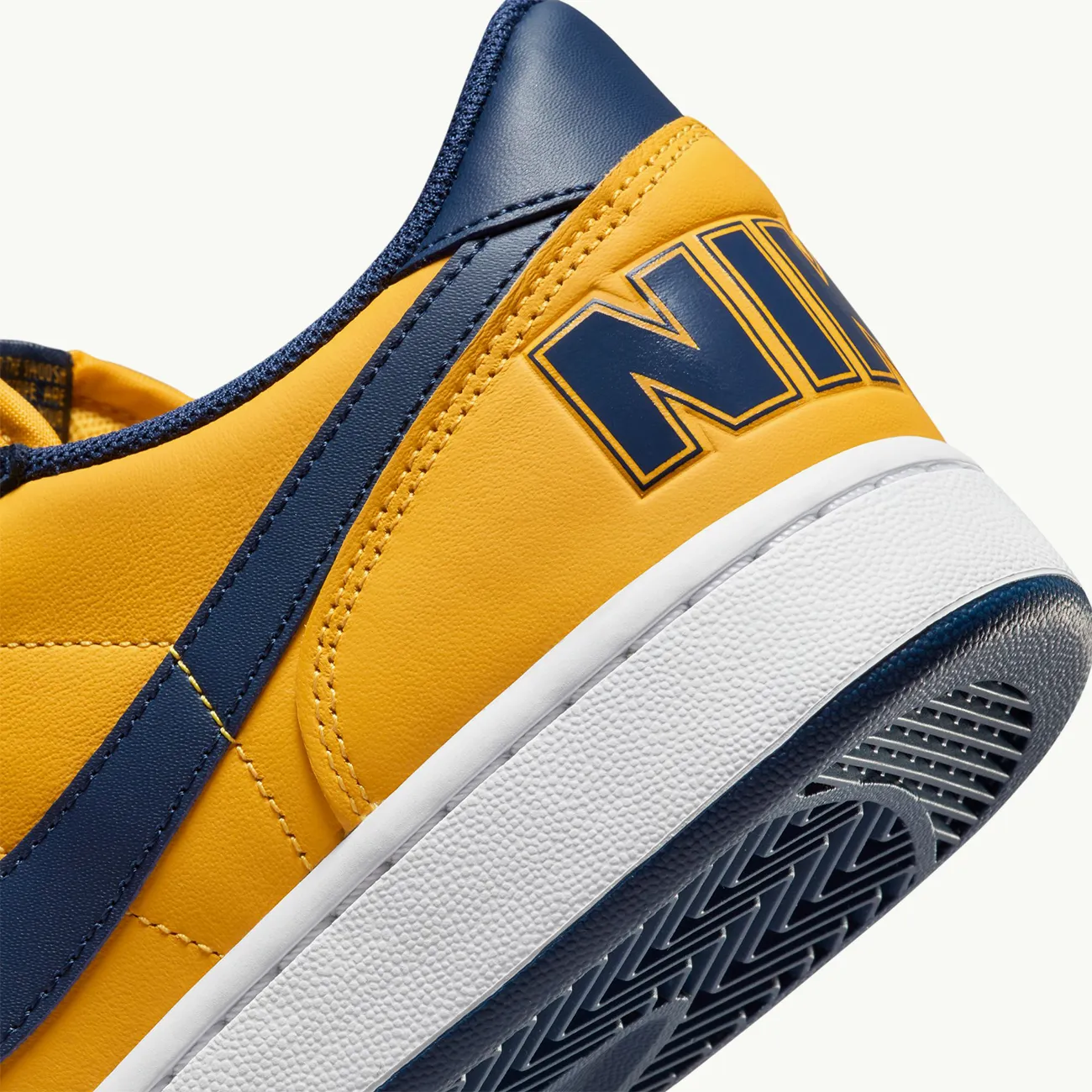 TERMINATOR LOW OG UNI GOLD NAVY
